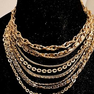 Elegant Gold Chain Necklace